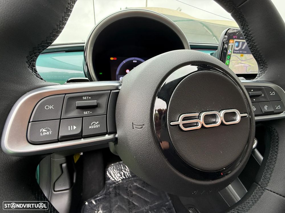 Fiat 600 1.2 Hybrid La Prima - 35