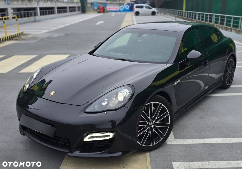 Porsche Panamera - 6