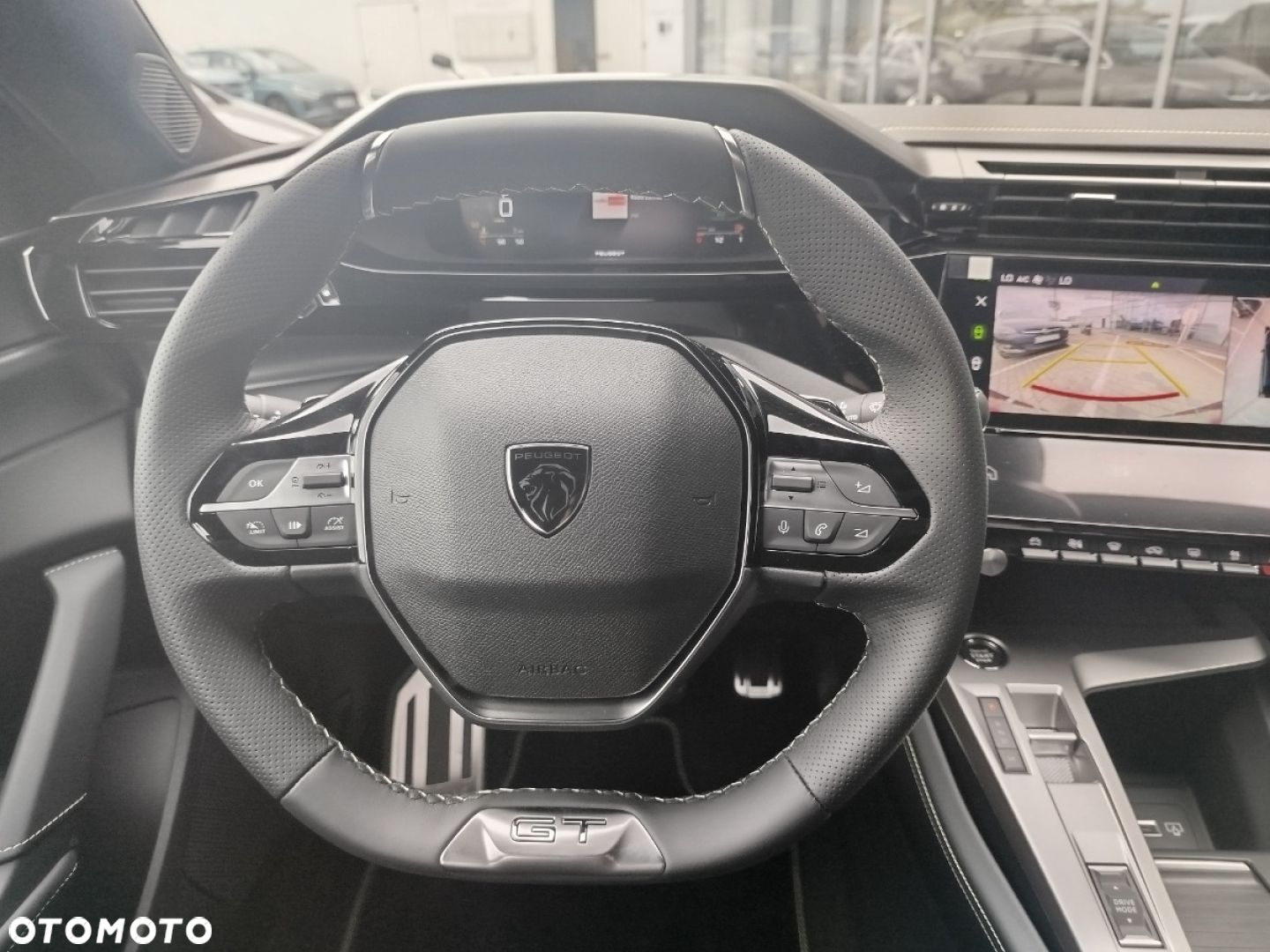 Peugeot 408 - 24