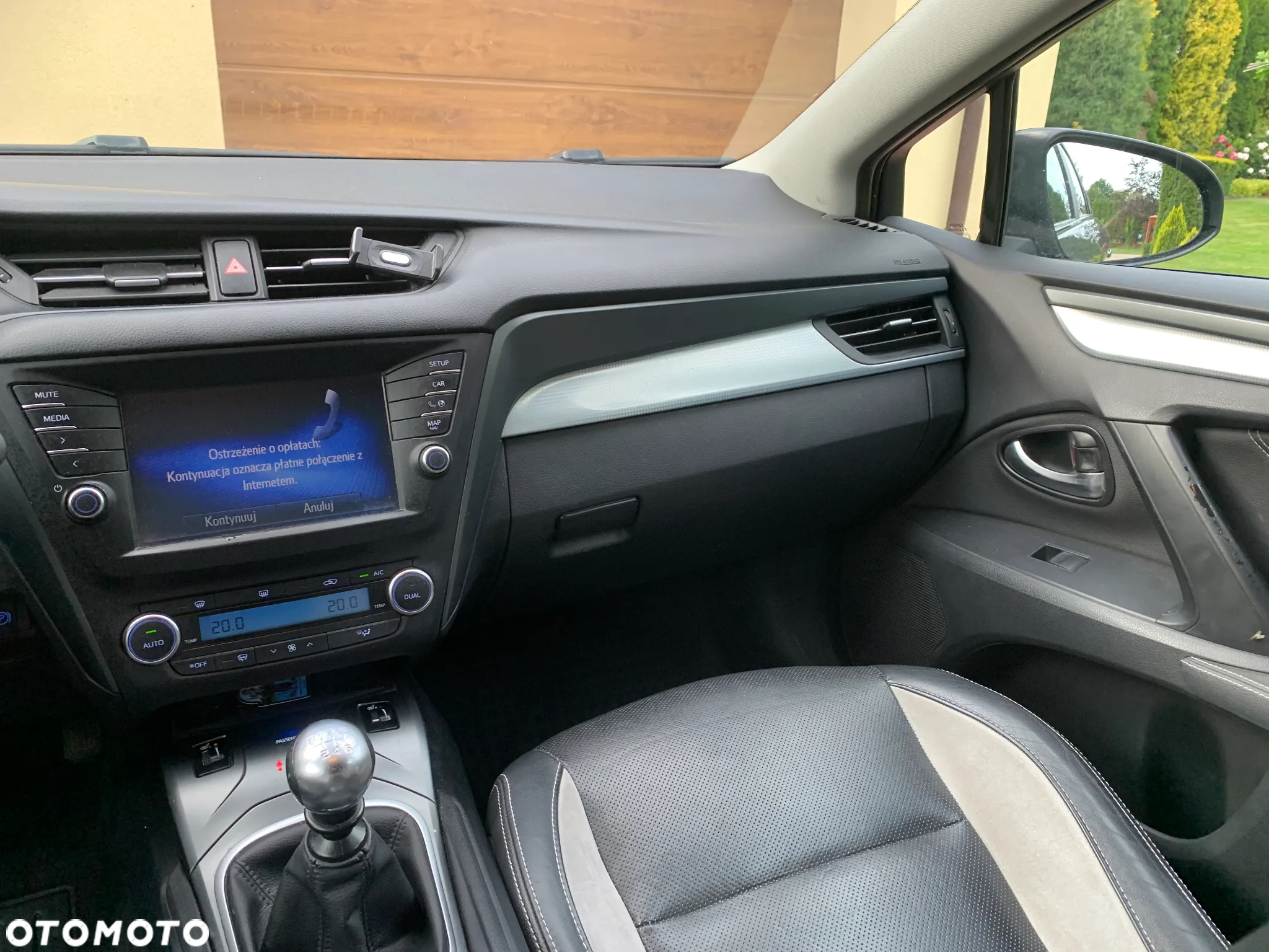 Toyota Avensis 1.8 Premium - 15