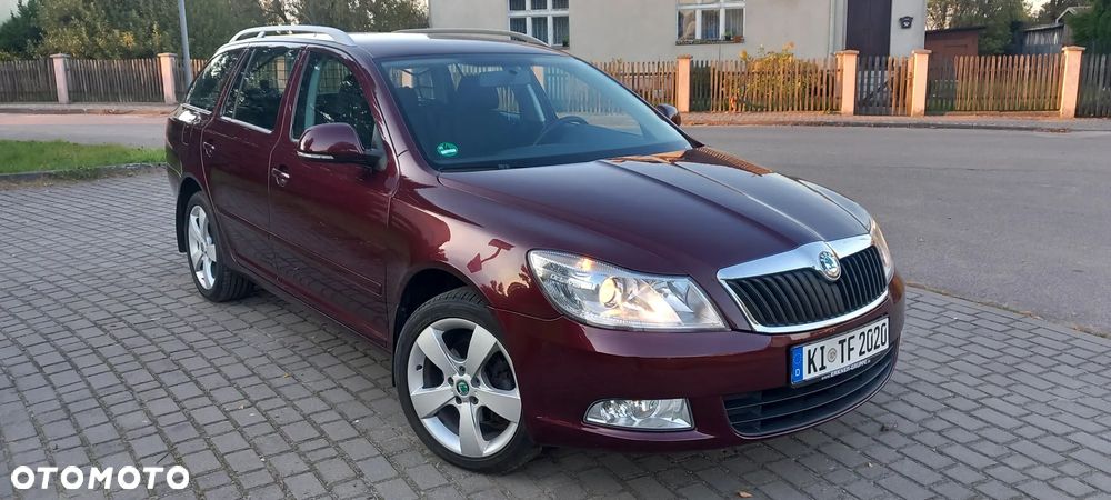 Skoda Octavia 2.0 TDI DPF Ambiente - 1