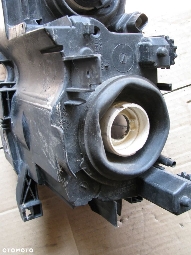 LAMPA PRZEDNIA PRAWA BMW E 46 - 15
