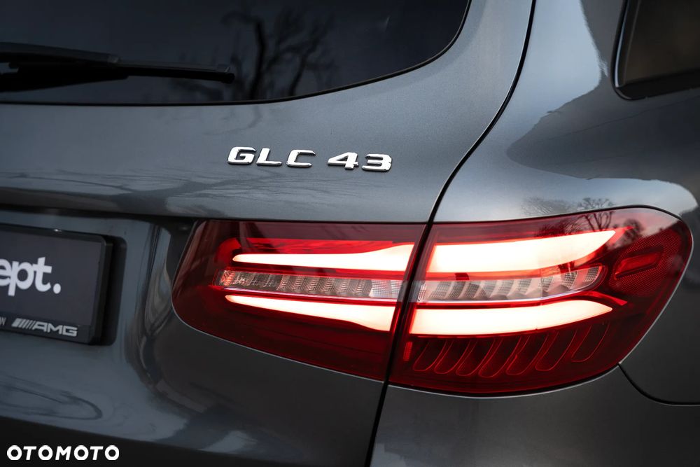 Mercedes-Benz GLC - 8