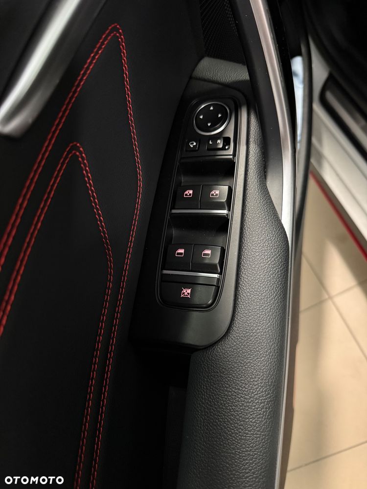 Kia ProCeed - 12