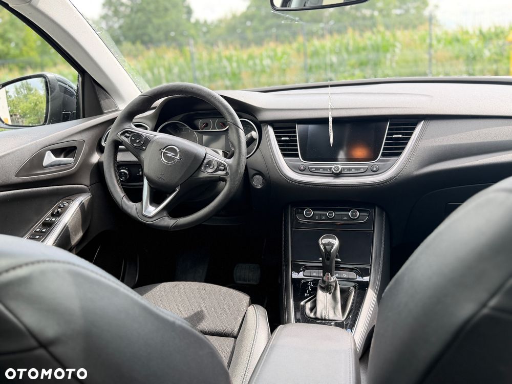 Opel Grandland X - 17