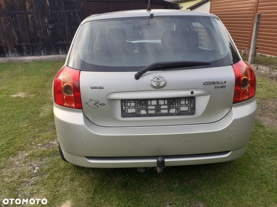 Toyota Corolla 2.0 D-4D Sol - 2