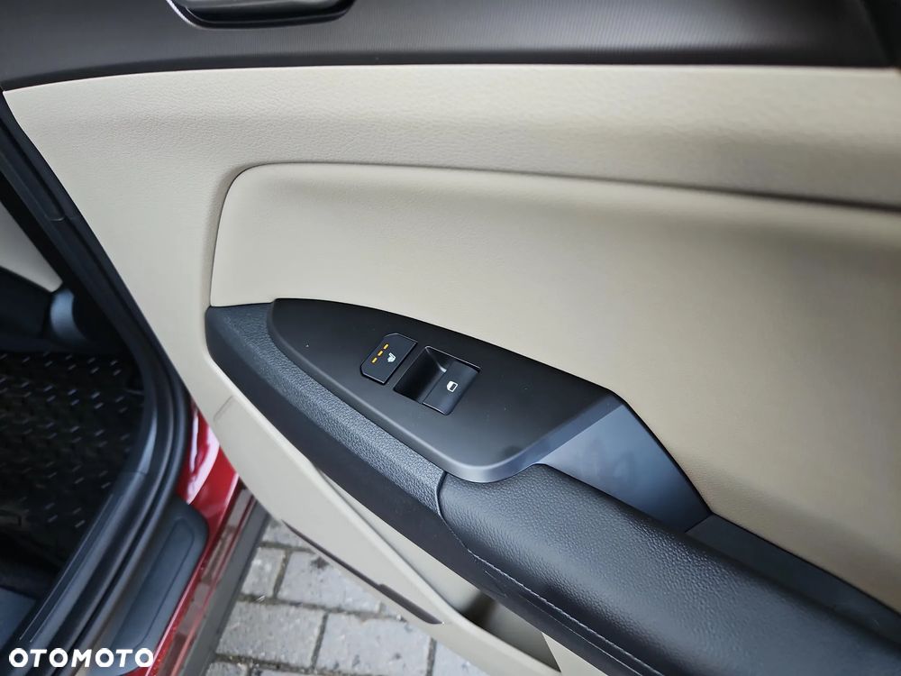 Kia Sportage 1.6 T-GDI Business Line 2WD DCT - 26