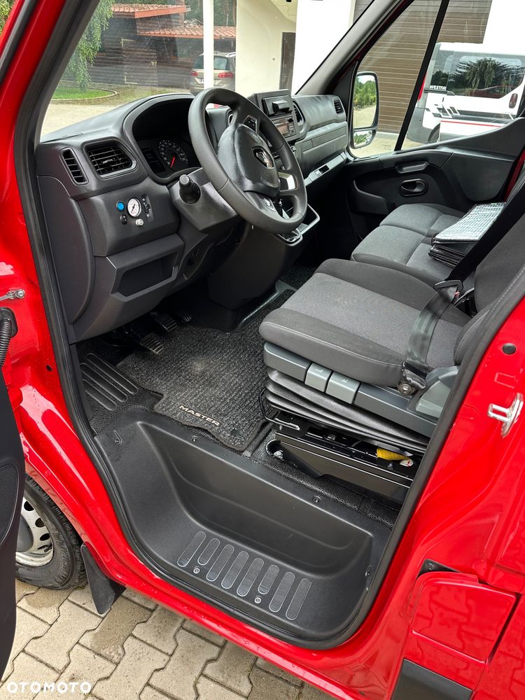 Renault Master - 18