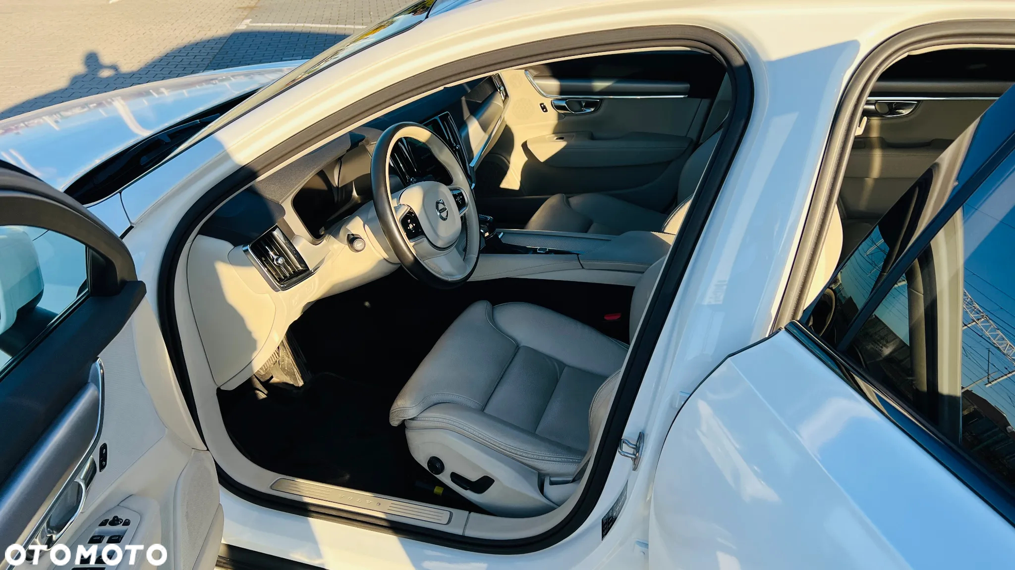 Volvo V90 Cross Country D4 AWD - 6