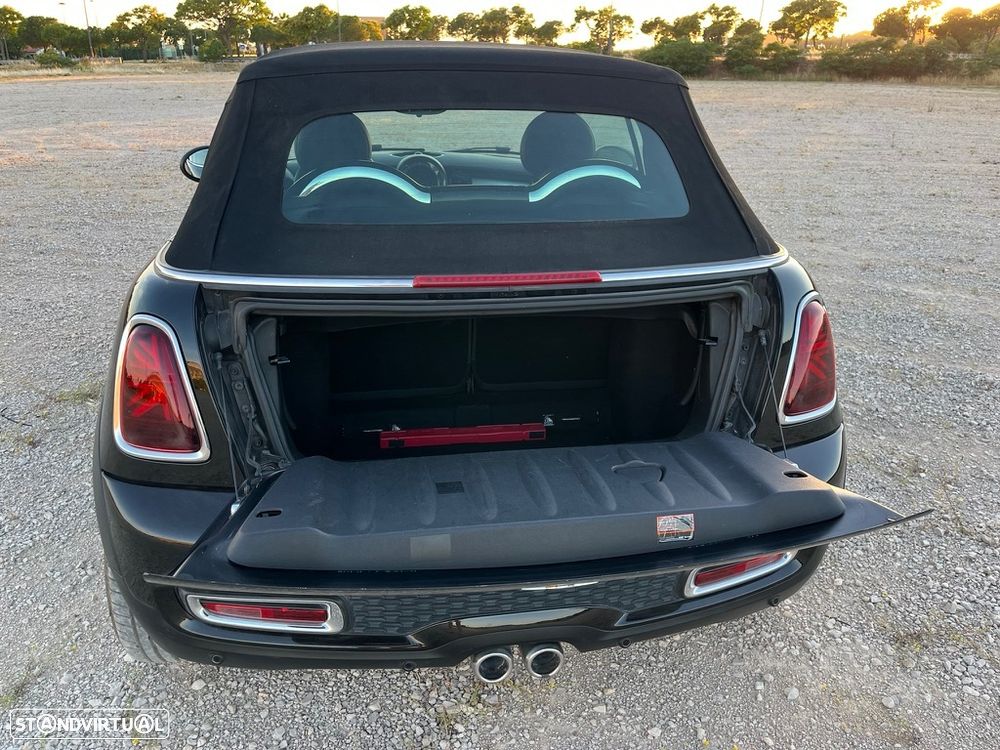 MINI Cabrio Cooper SD - 9