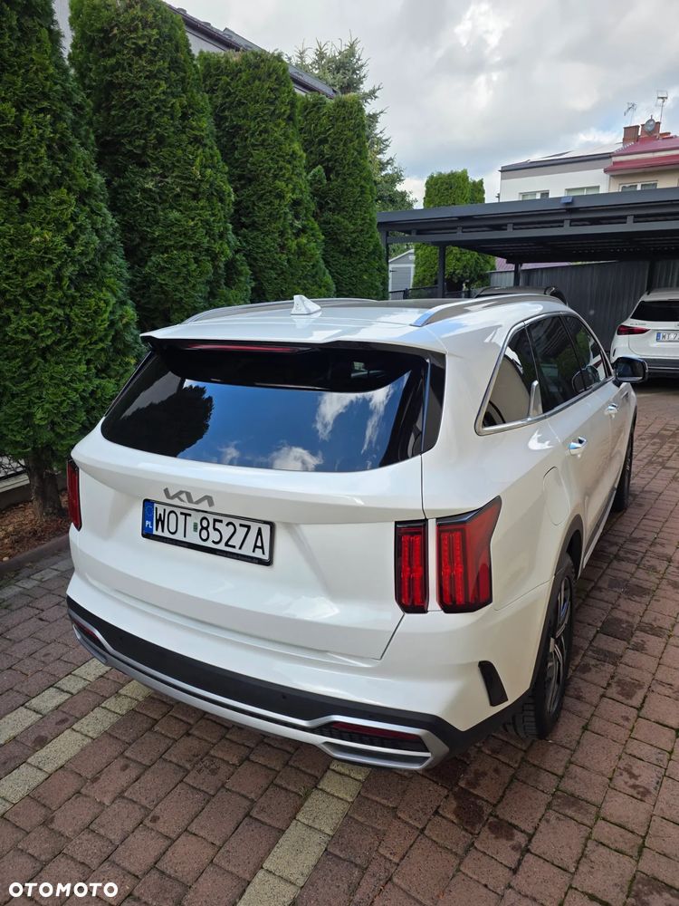Kia Sorento 1.6T-GDI PHEV AWD OPF Platinum - 4