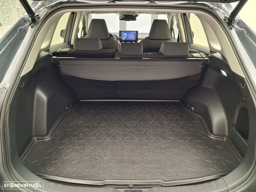 Toyota RAV4 - 12
