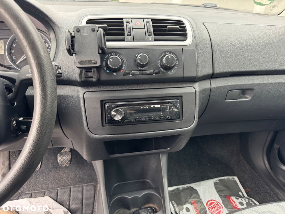 Skoda Fabia 1.4 16V STYLE Edition - 13