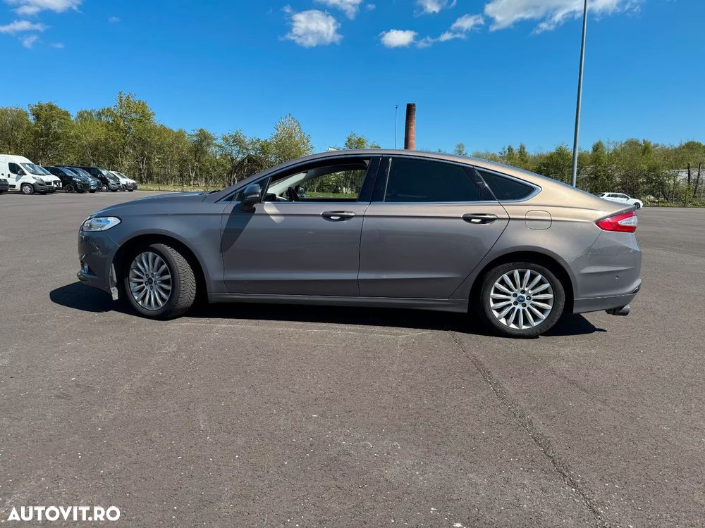 Ford Mondeo 2.0 TDCi Powershift Titanium - 6
