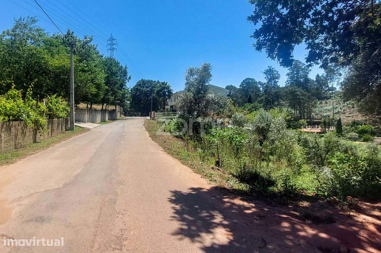 Terreno para construção de moradia - Grande imagem: 5/9