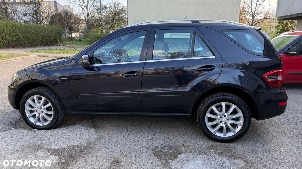 Mercedes-Benz ML 350 CDI 4Matic 7G-TRONIC DPF Grand Edition - 14