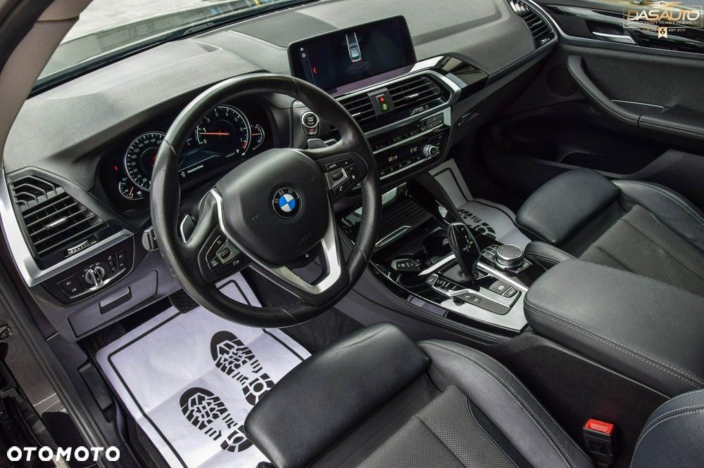 BMW X4 xDrive20i GPF Business Edition sport - 19