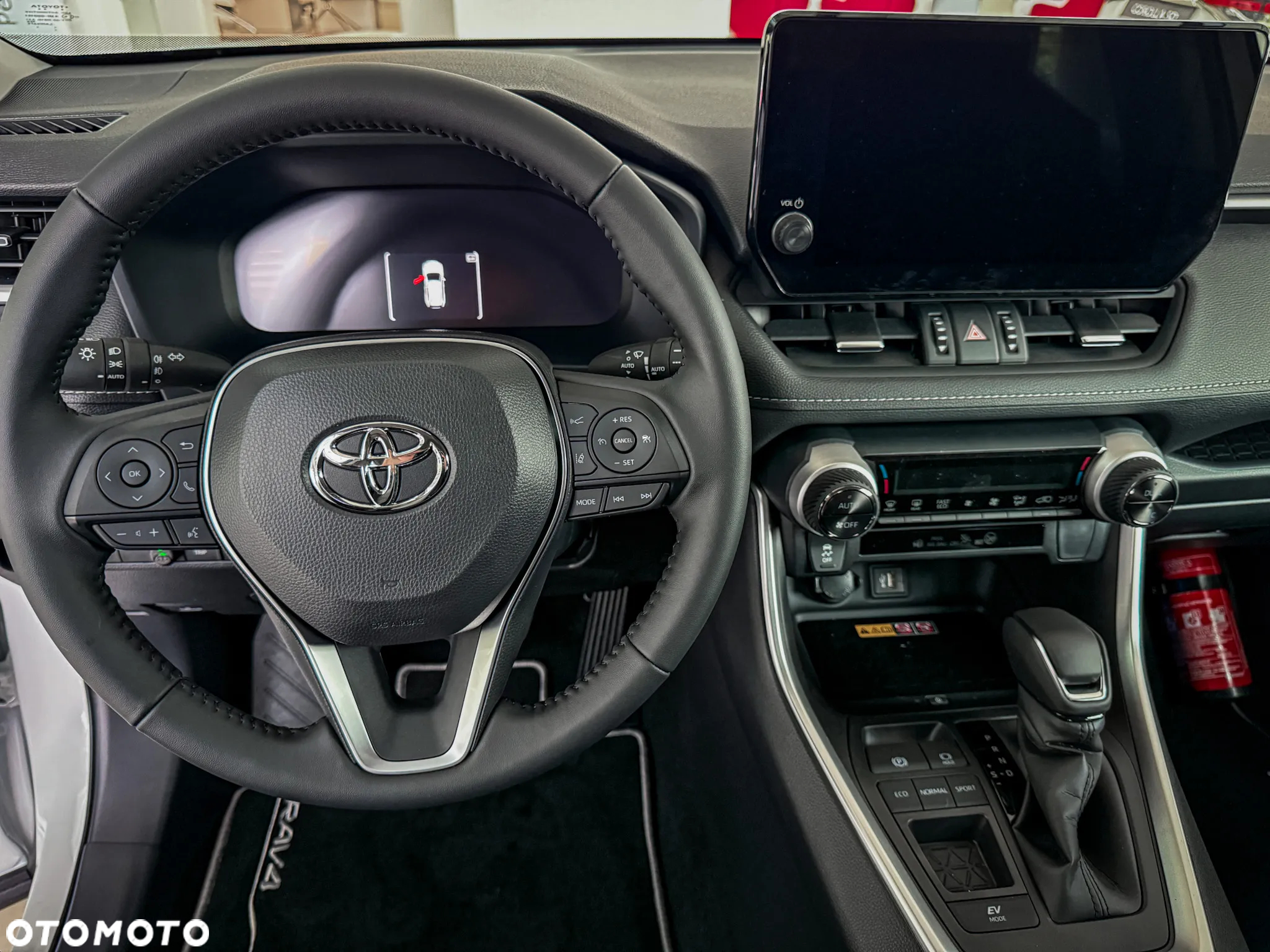 Toyota RAV4 - 14
