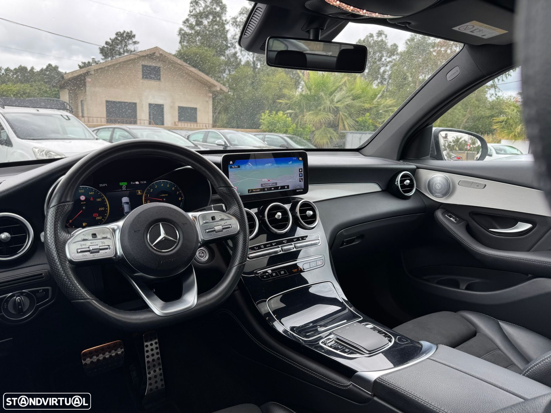 Mercedes-Benz GLC 300 e Coupé 4Matic - 26