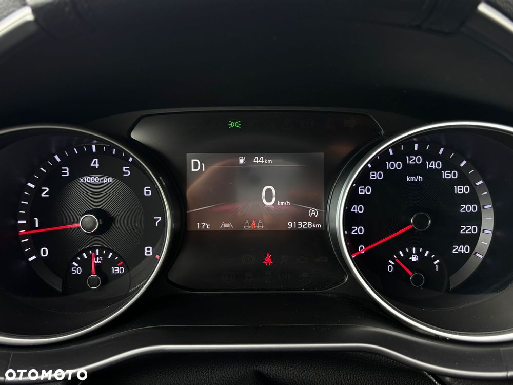 Kia XCeed 1.5 T-GDI M DCT - 32