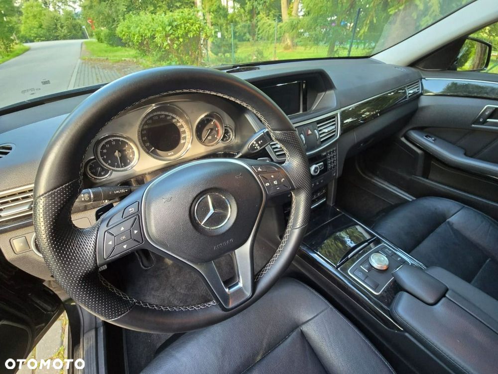 Mercedes-Benz Klasa E - 2