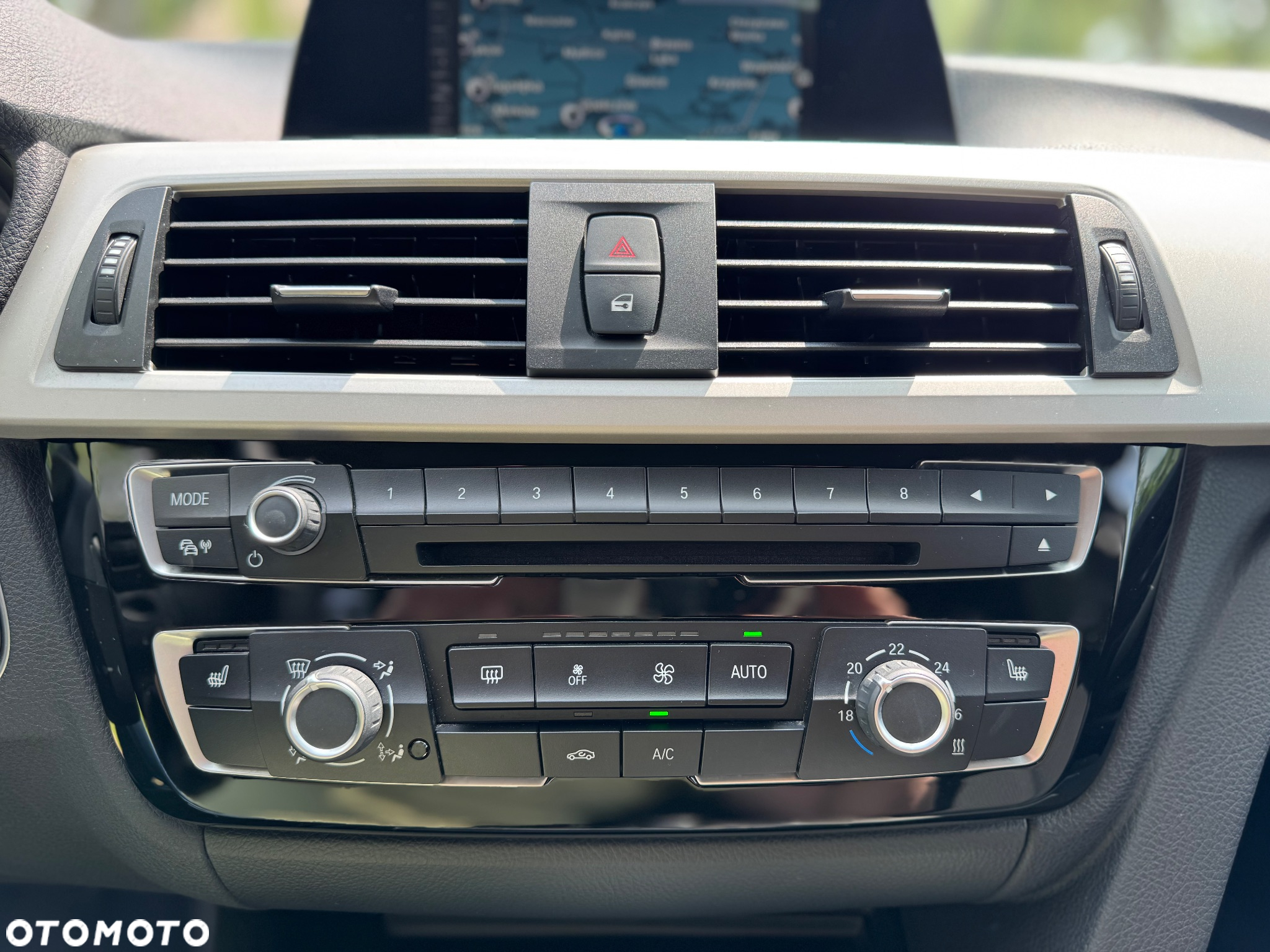 BMW Seria 3 320d - 26
