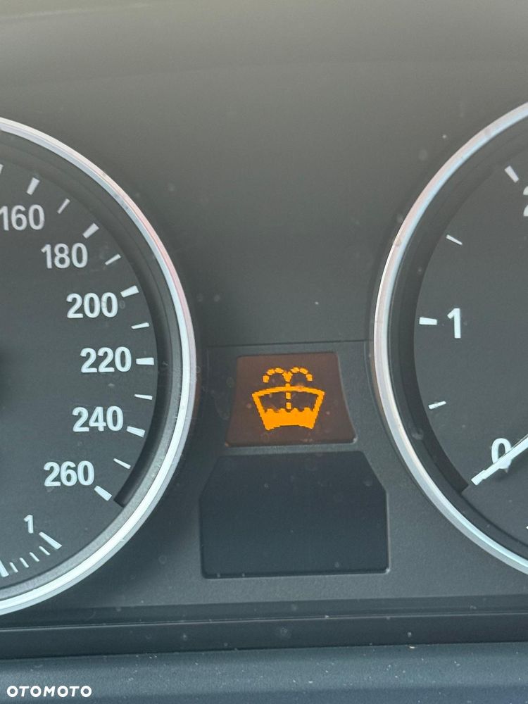 BMW Seria 5 520d - 7