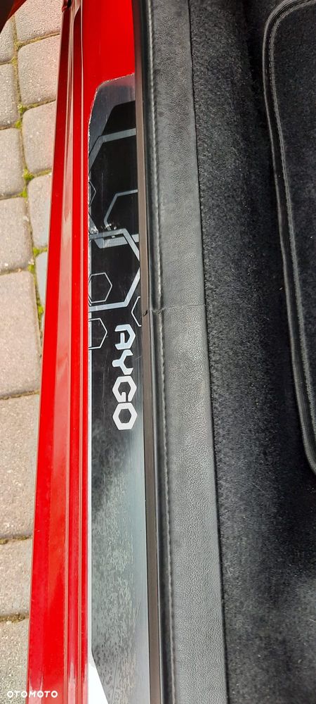 Toyota Aygo 1.0 VVT-i JBL Edition - 16