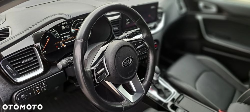 Kia XCeed 1.6 T-GDI XL - 31