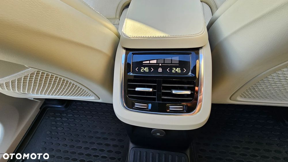 Volvo XC 90 T8 AWD Plug-In Hybrid Inscription 7os - 15