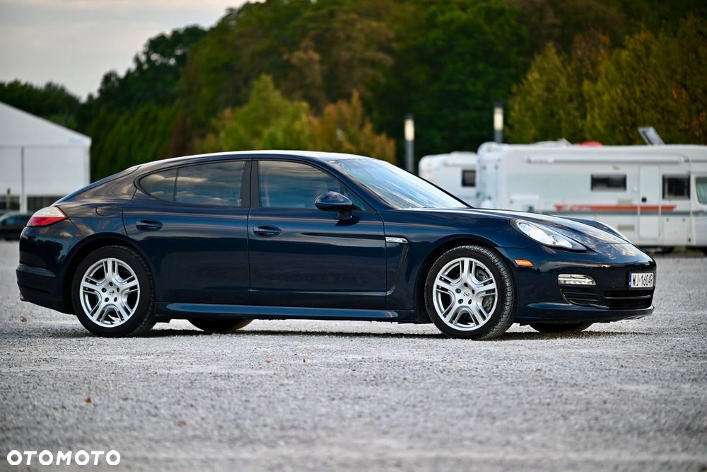 Porsche Panamera - 5