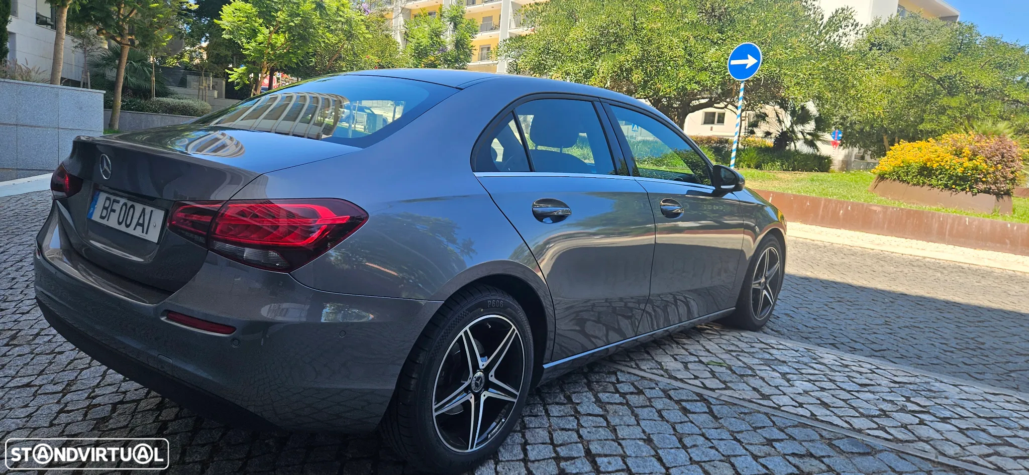 Mercedes-Benz A 180 Limousine d Style Aut. - 10