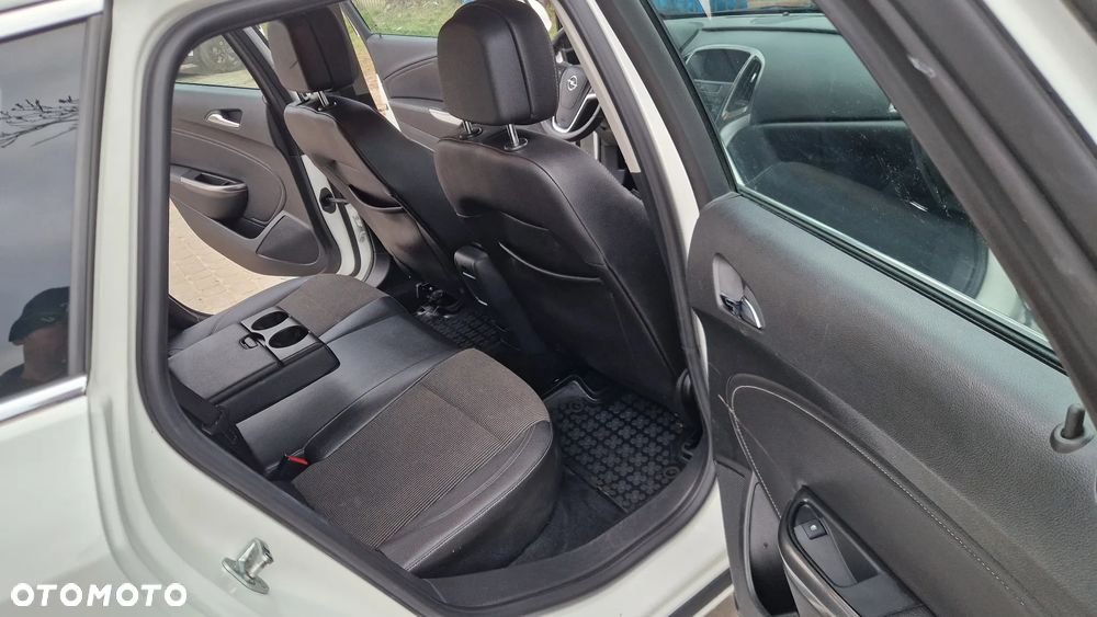 Opel Astra 1.4 Turbo ecoFLEX Start/Stop - 11