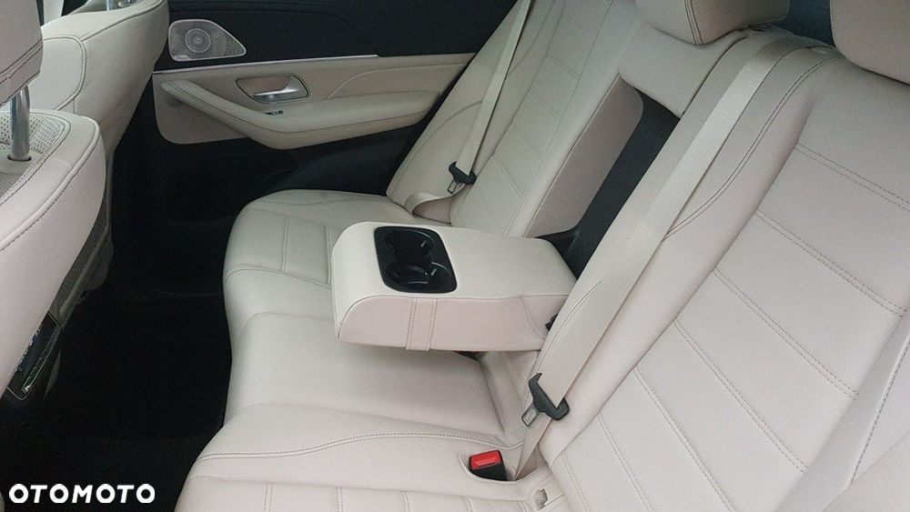 Mercedes-Benz GLE - 16