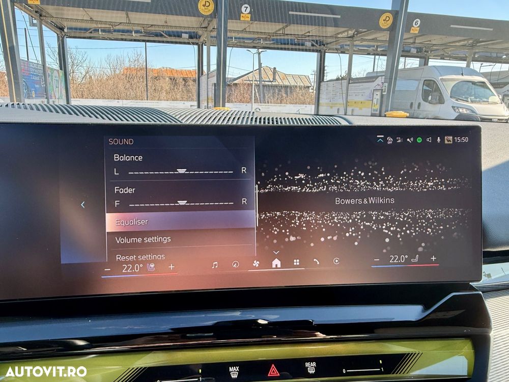 BMW Seria 5 550e xDrive AT PHEV - 32