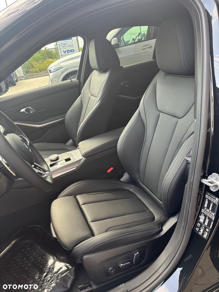 BMW Seria 3 320d xDrive mHEV M Sport - 6