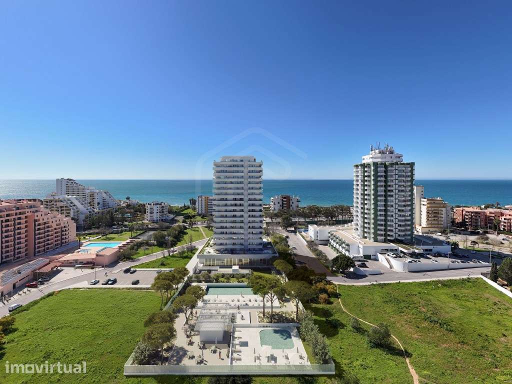 Apartamento T1+1 com vista mar e numa zona de excelência na Praia d... - Grande imagem: 3/34