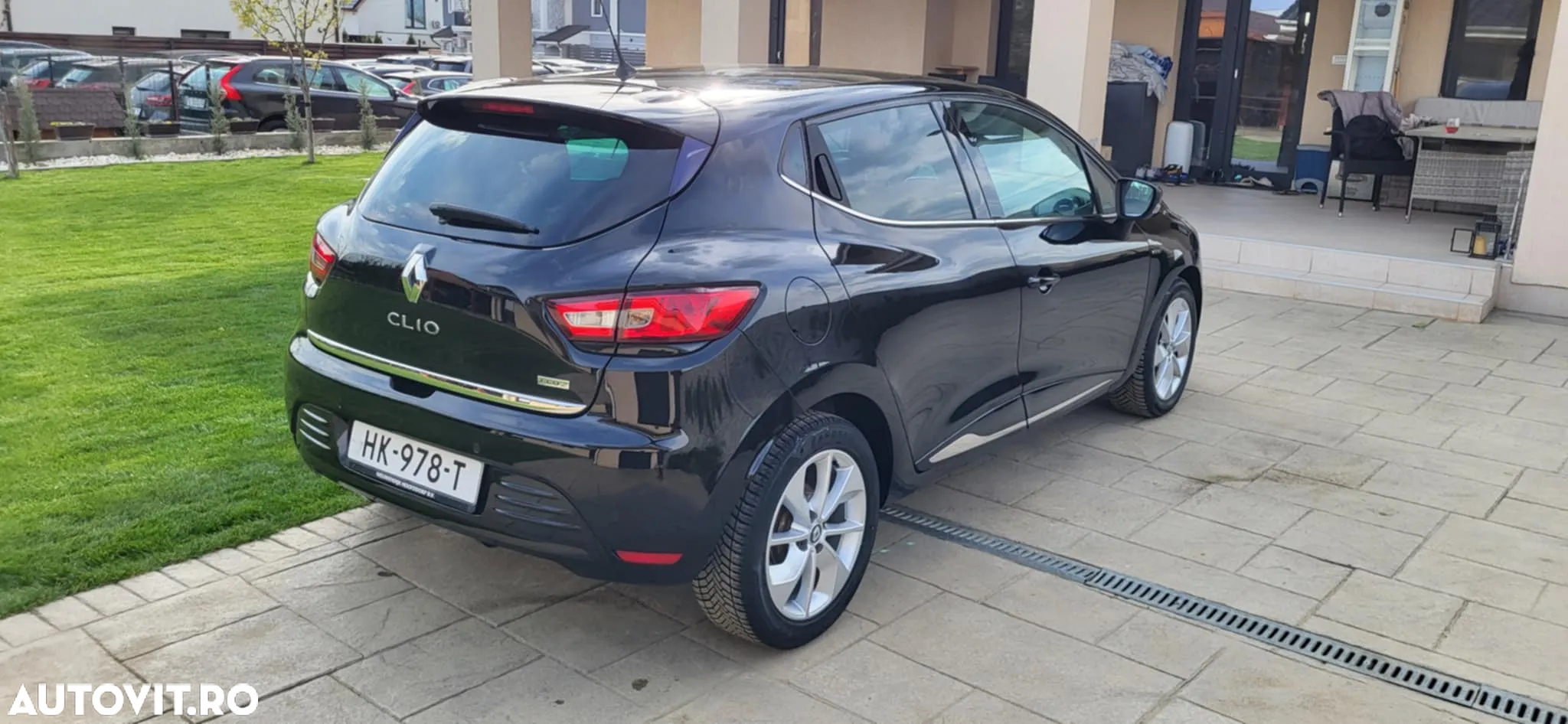 Renault Clio - 15
