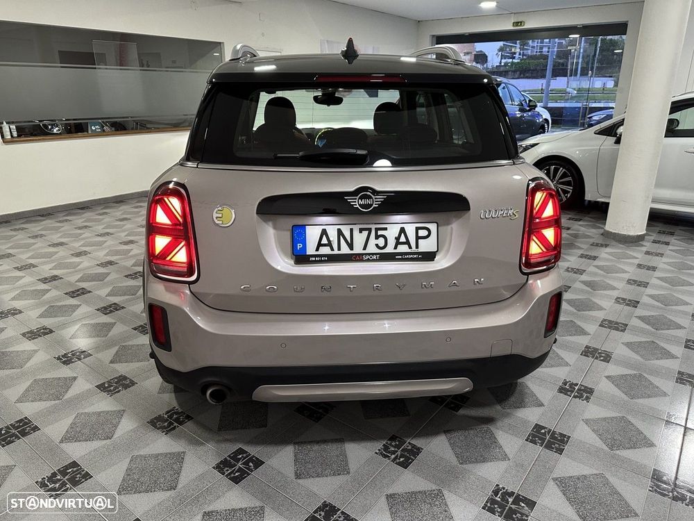 MINI Countryman Cooper SE ALL4 Auto - 6