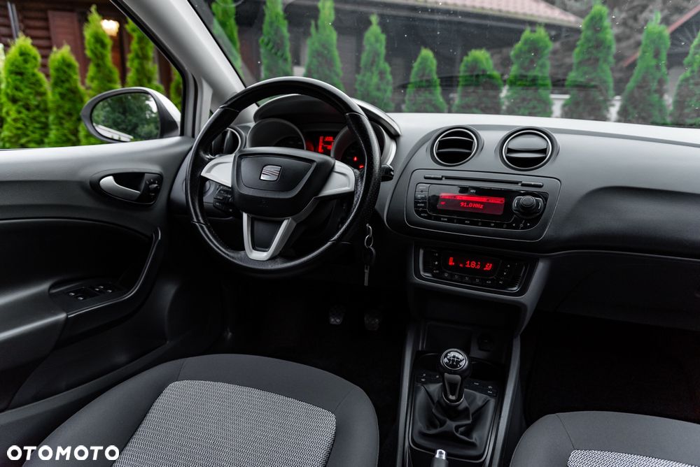 Seat Ibiza 1.4 16V Style - 26