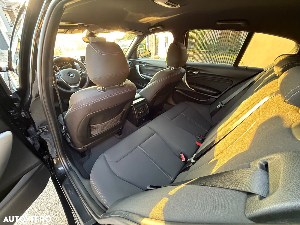 BMW Seria 1 118i Sport Line - 10