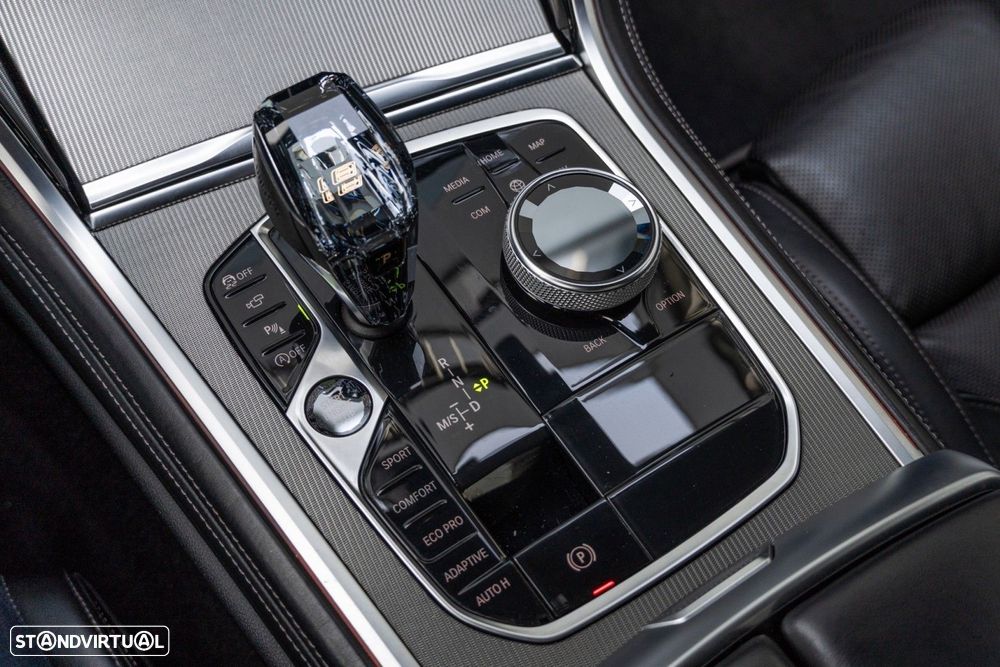 BMW 840 d xDrive Pack M - 25