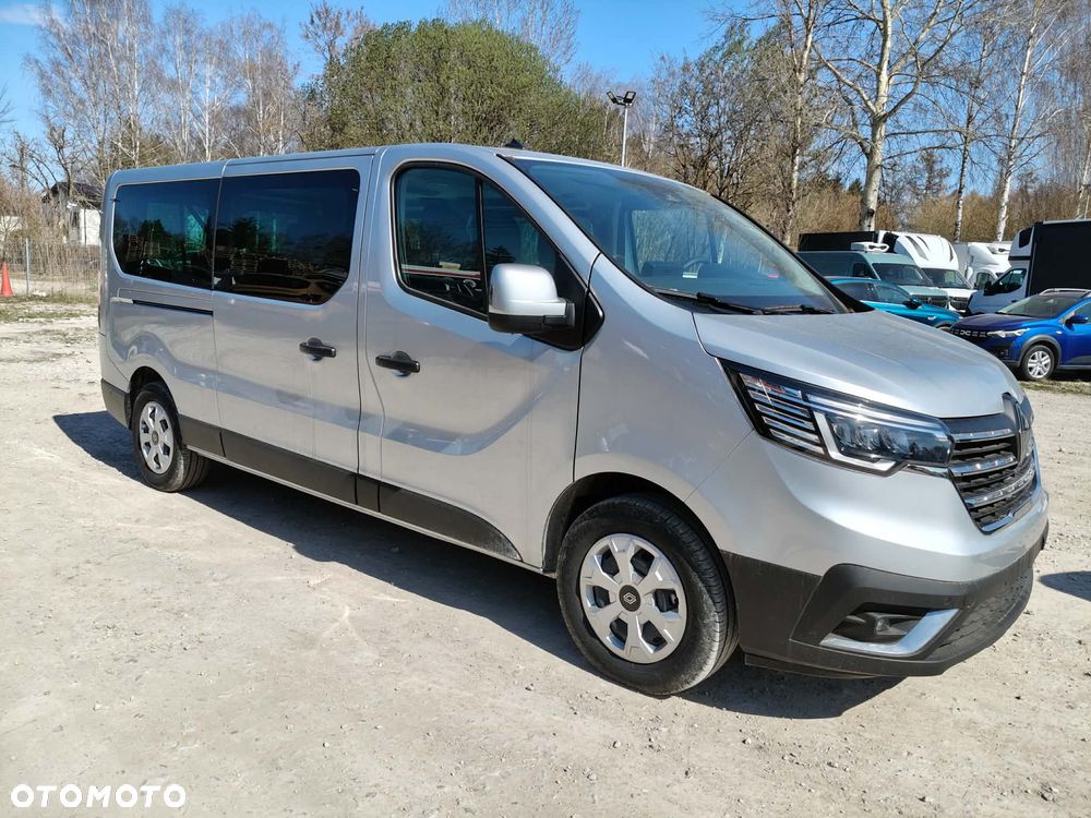 Renault Trafic - 2
