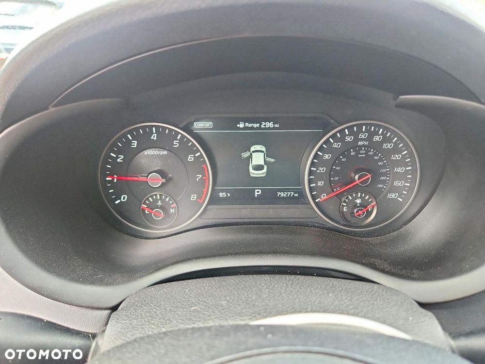 Kia Stinger 3.3 T-GDI AWD GT - 9
