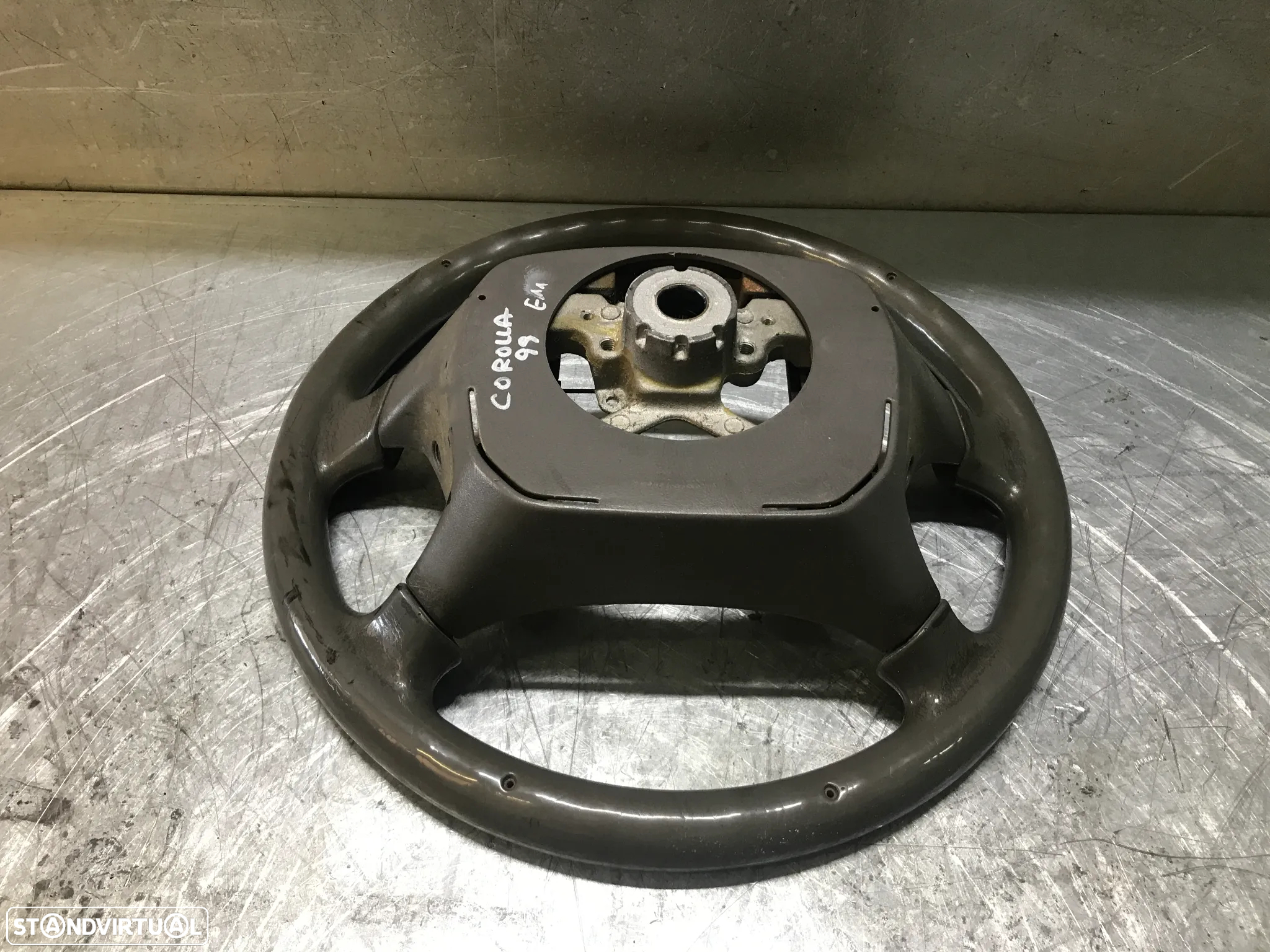 VOLANTE TOYOTA COROLLA E11 E110 45103-13010 - 2