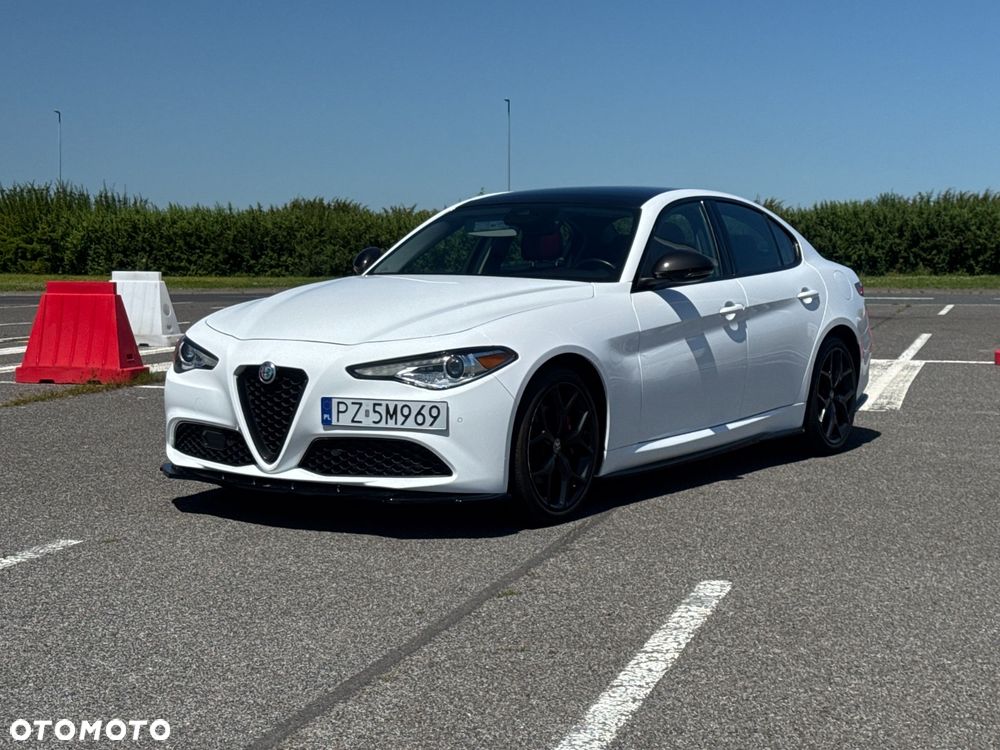 Alfa Romeo Giulia 2.0 Turbo TI Q4 - 1