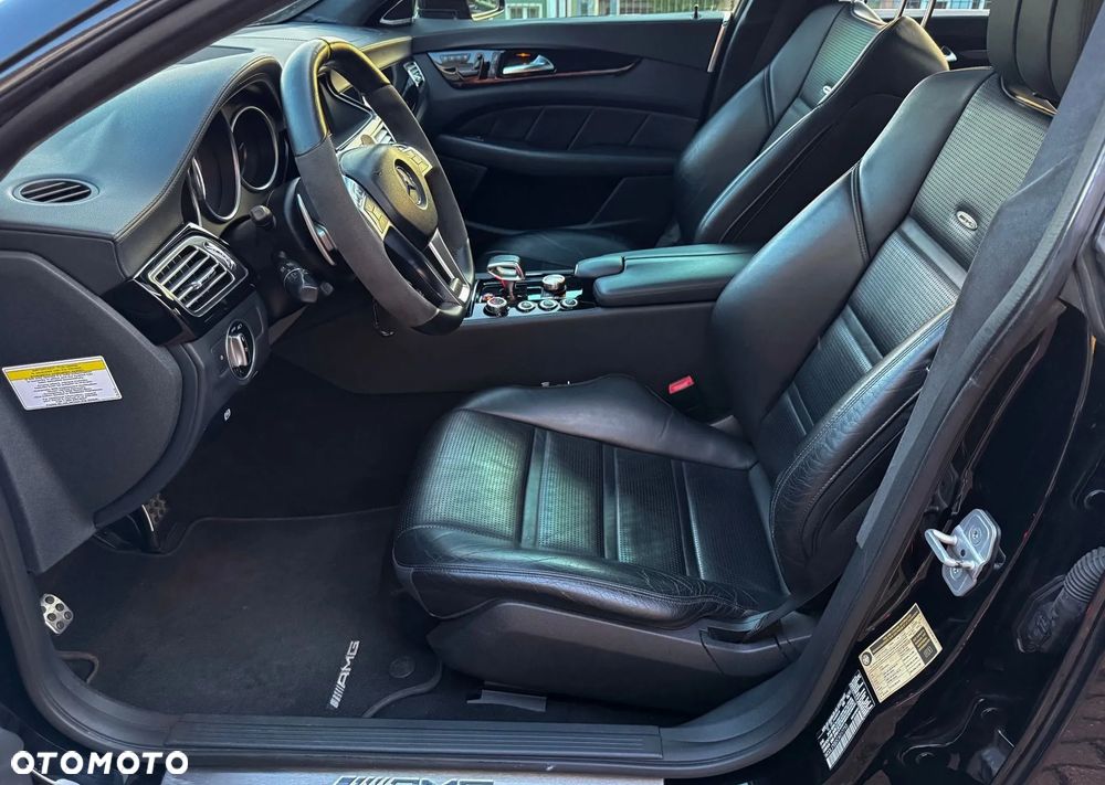 Mercedes-Benz CLS 63 AMG - 5