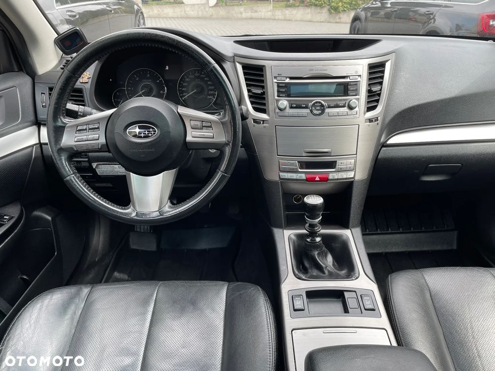 Subaru Outback 2.0 D Comfort - 14