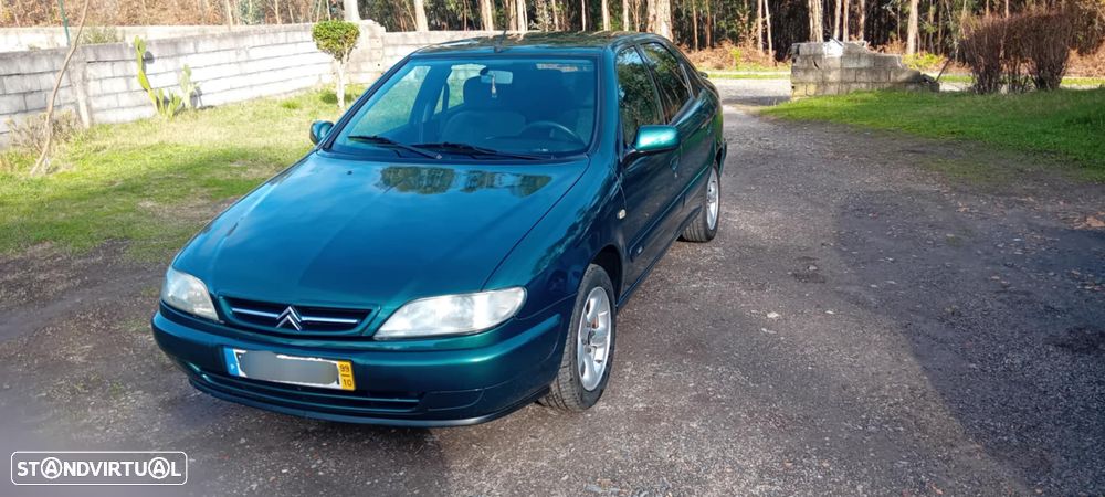 Citroën Xsara 1.6i Exclusive - 1