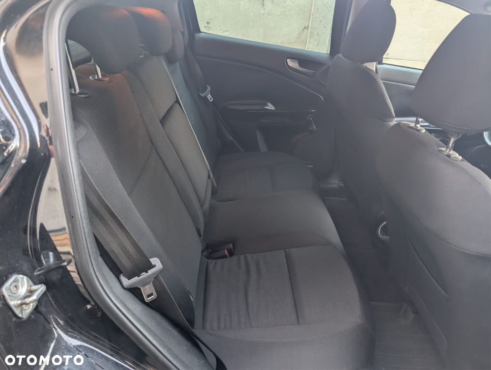 Alfa Romeo Giulietta 2.0 JTDM 16V - 21